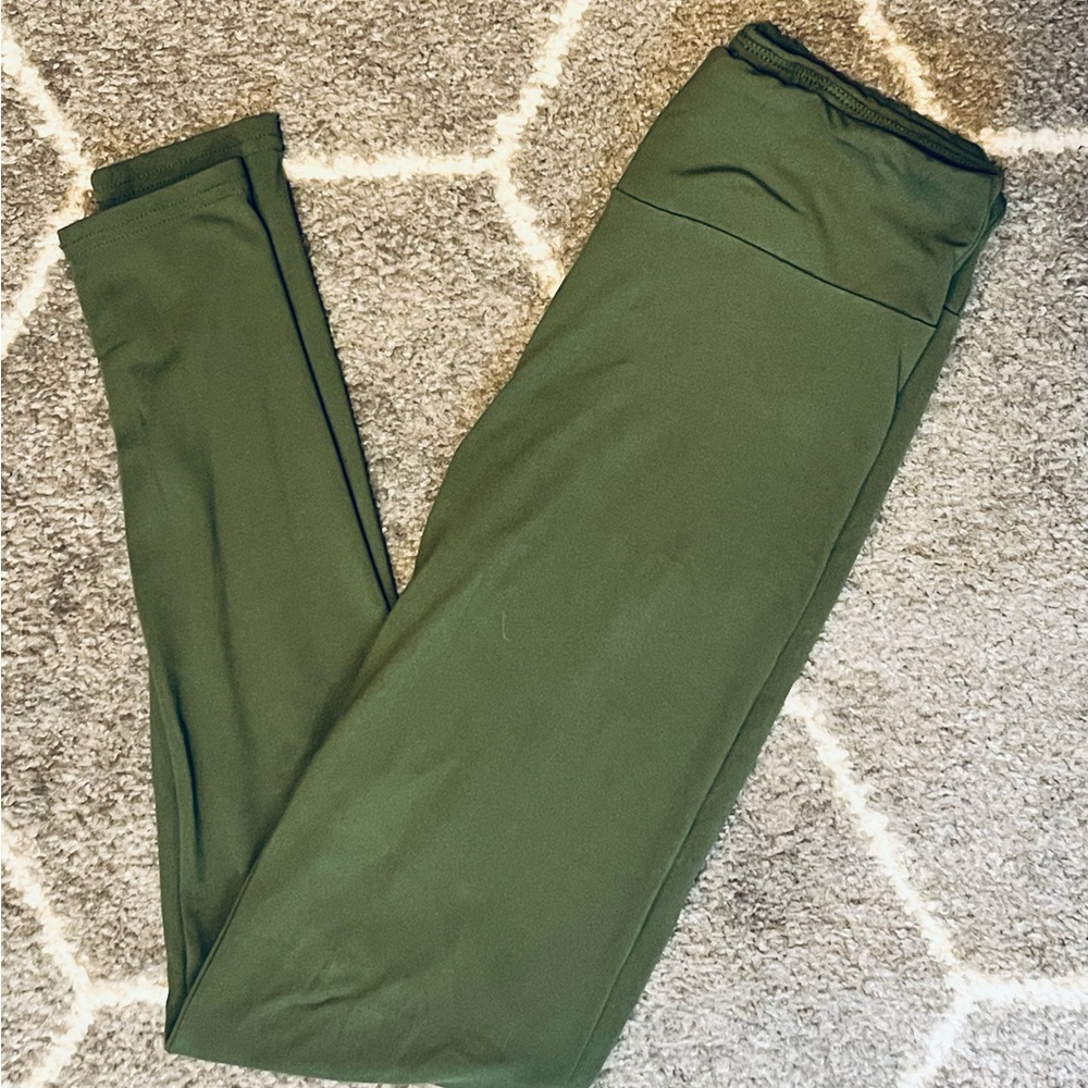 High Waist Super Soft Leggings - Picture 2 of 3